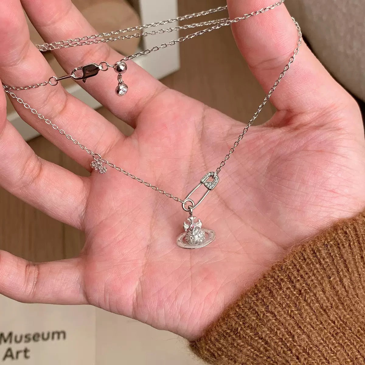 Irises Saturn Necklace