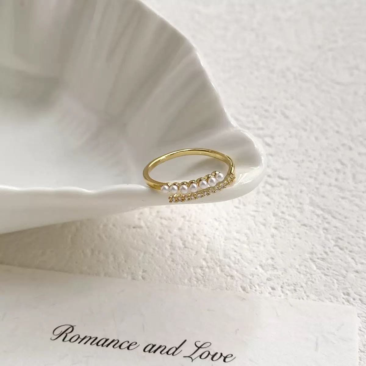 Stacking Peal Ring