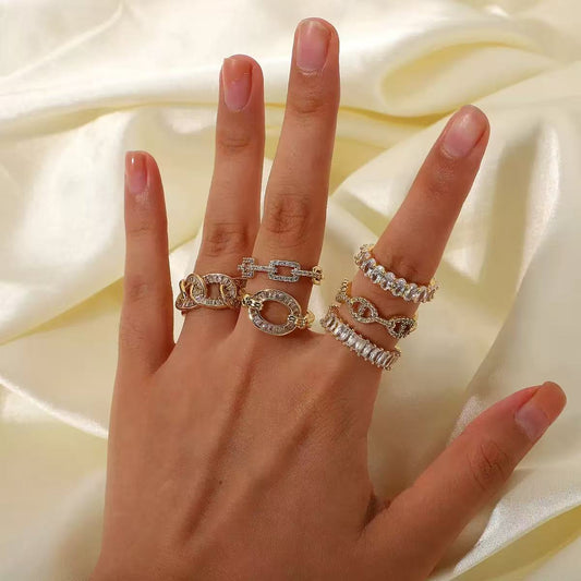 Statement Chain Ring
