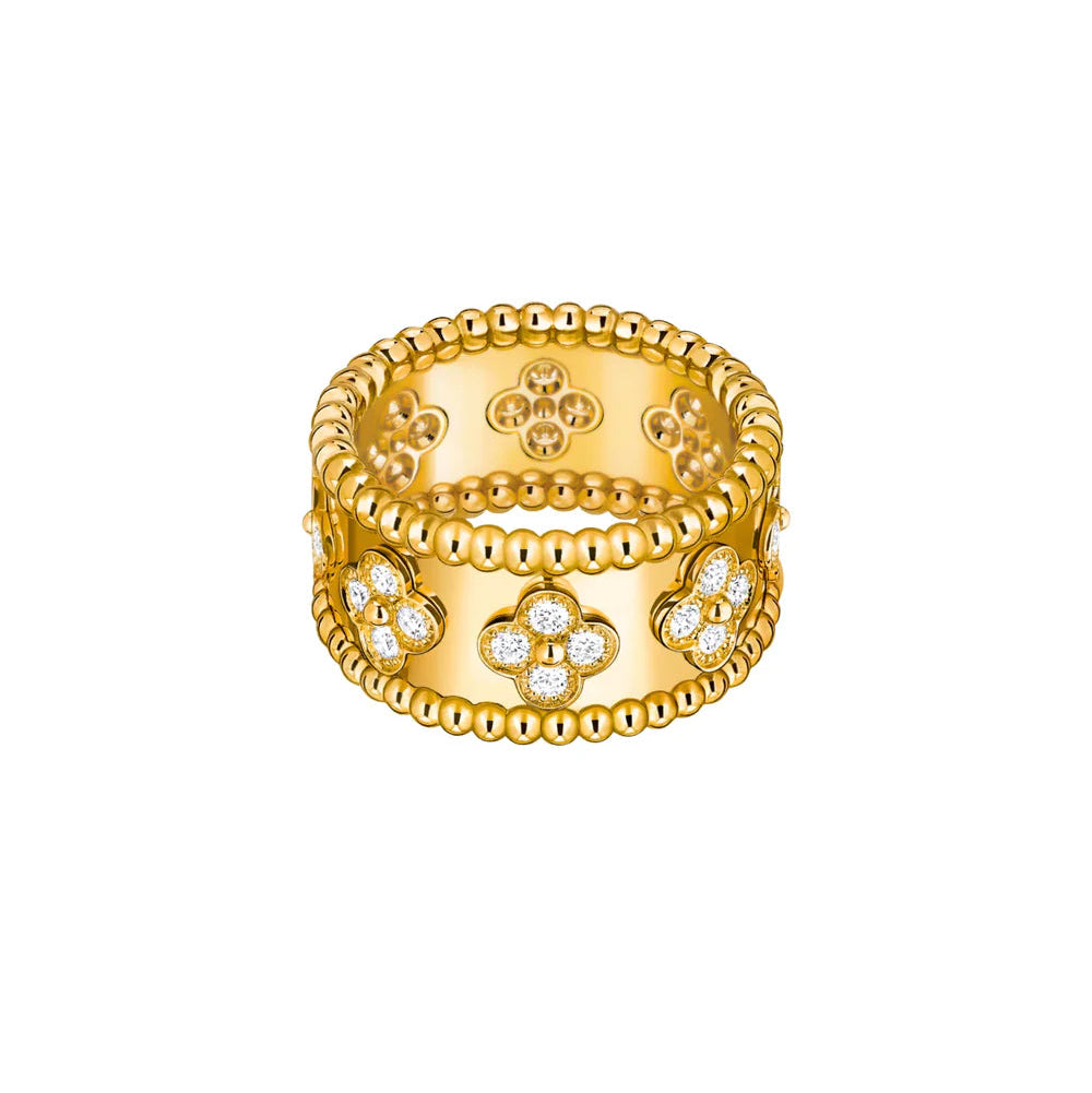 Reign Clover Ring