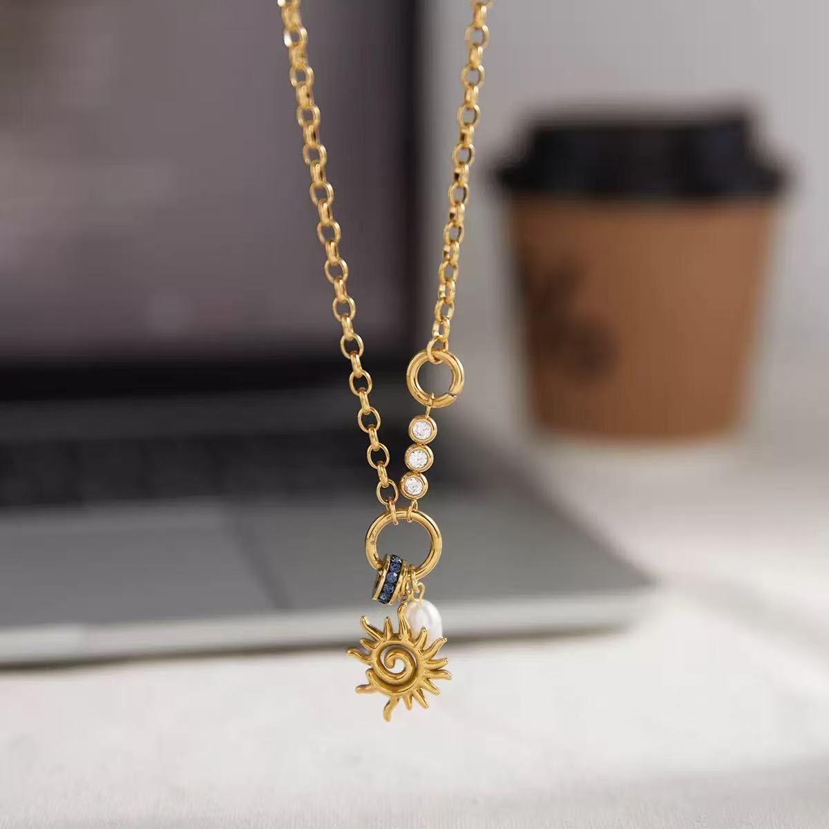 Peal Sun Necklace