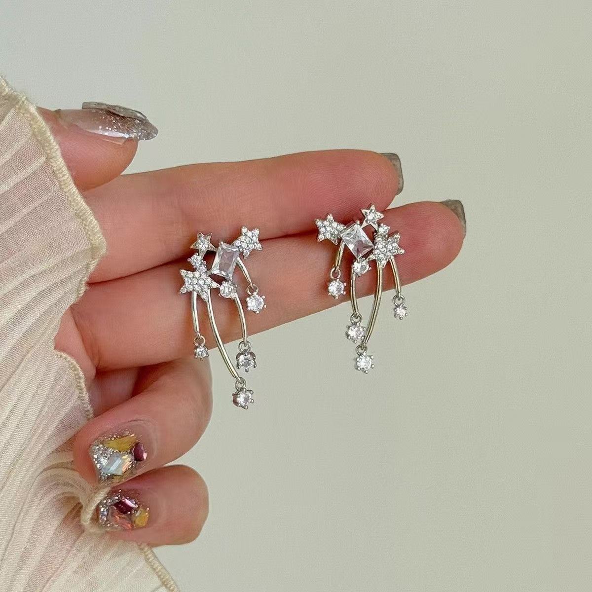 Blooming Pentagram Earring