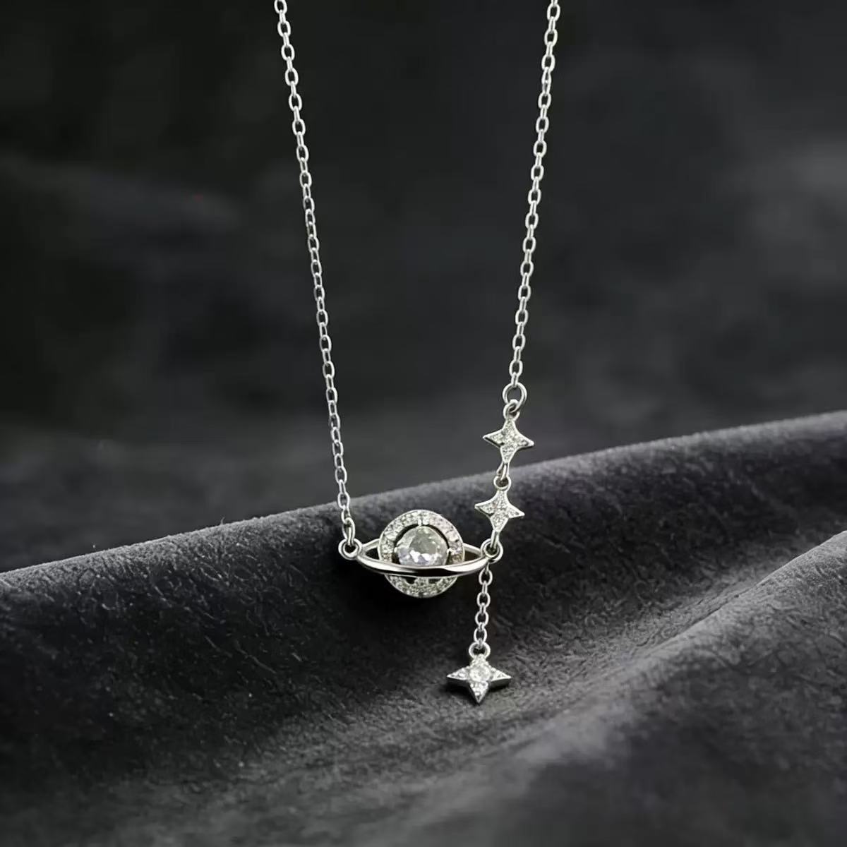Twinkle Cosmic Lucky Charm