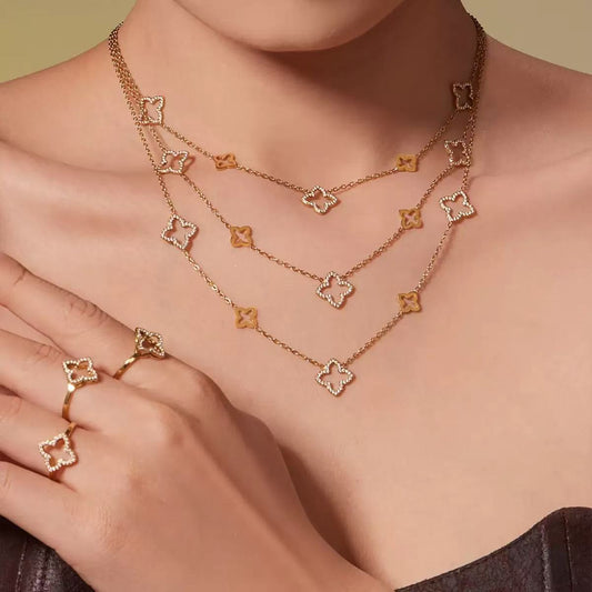 Refined Clover Necklace