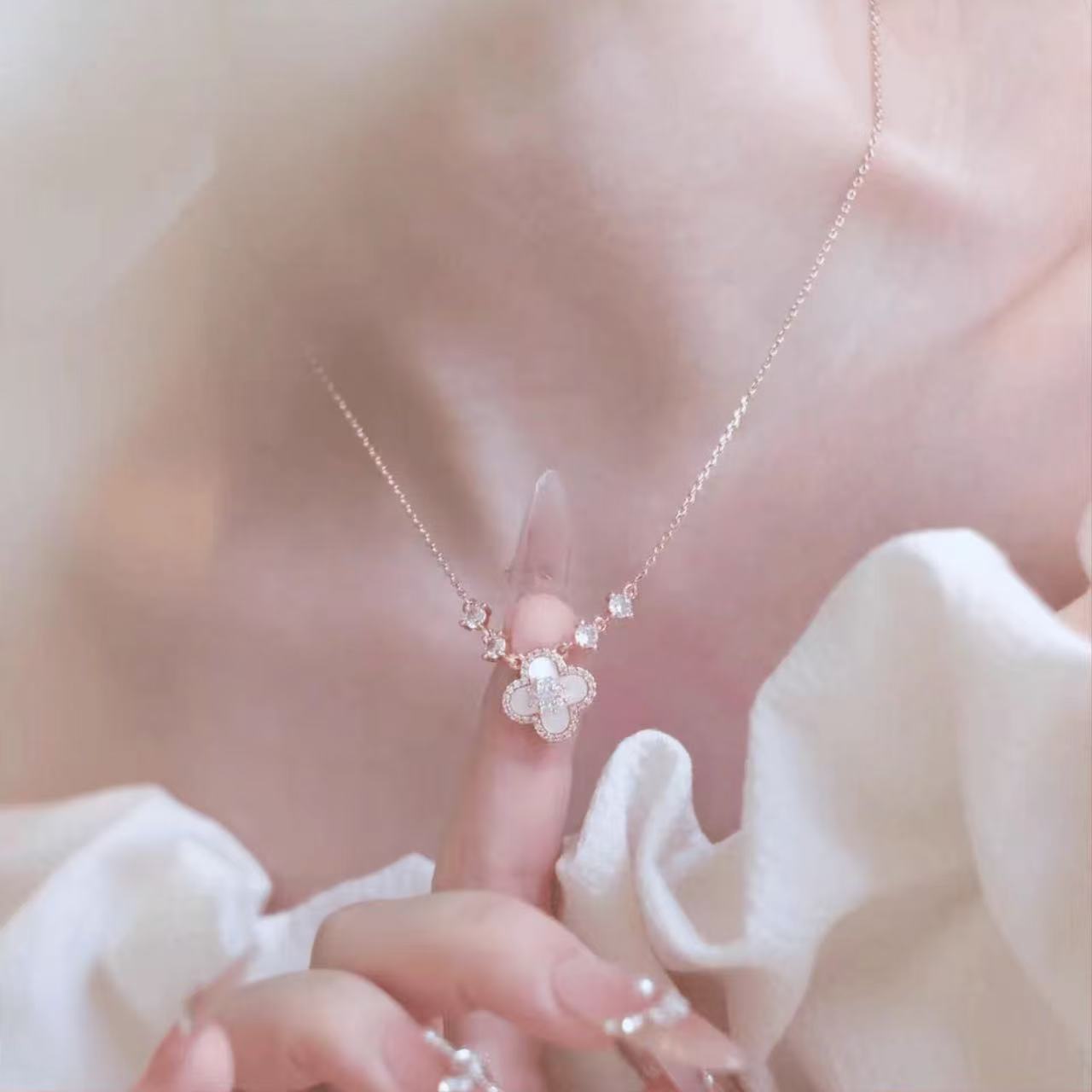 Pink Clover Mother Of Peal Set