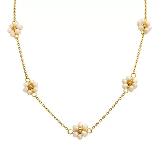 Dainty Pearl Flower Necklace