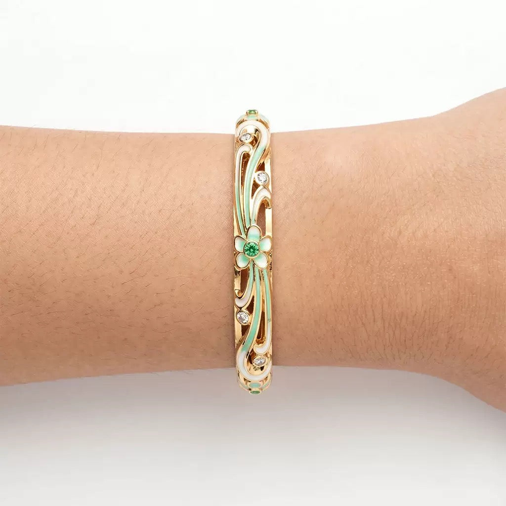 Openwork Floral Bangle