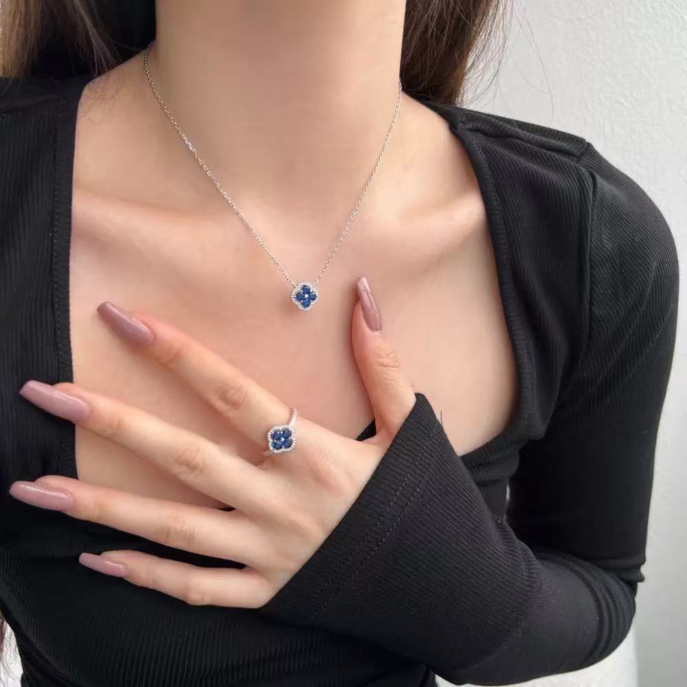 Boutique Silver Clover Pendant