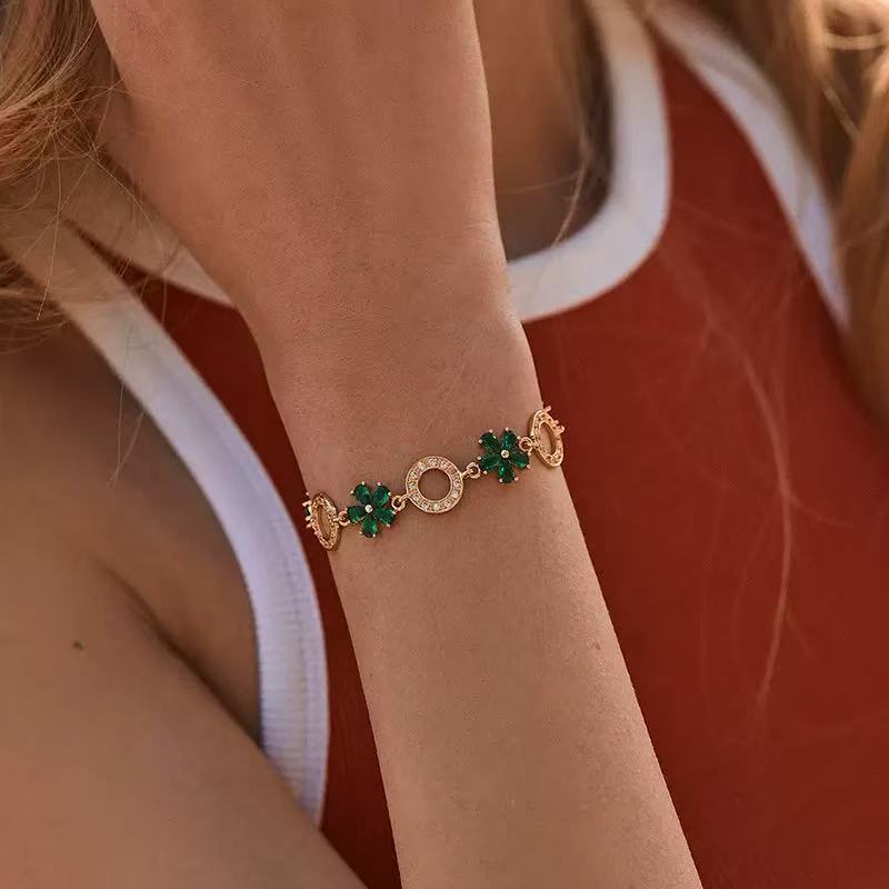 Flower Link Bracelet