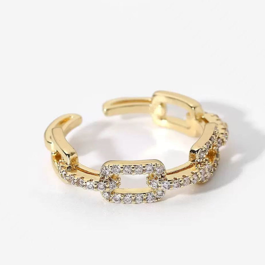 Statement Chain Ring