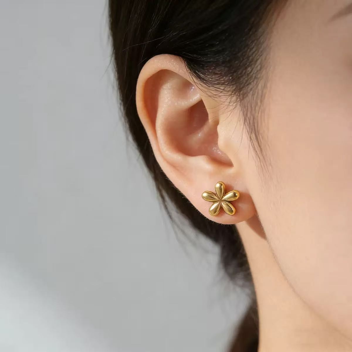 Flower Stud Earrings