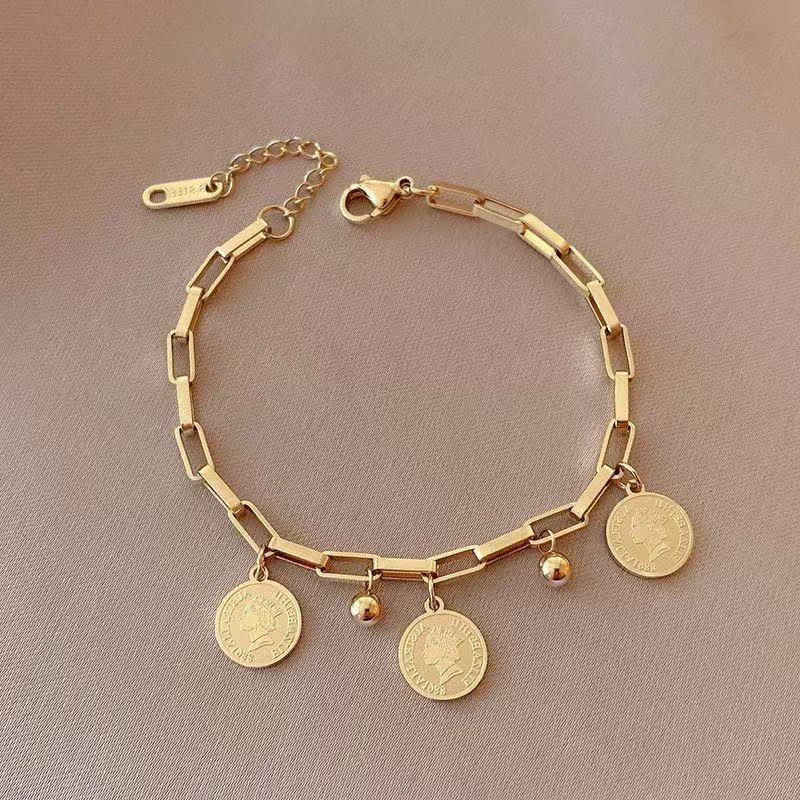 Queen Bracelet