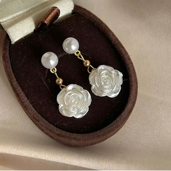 Peal Rose Earrings