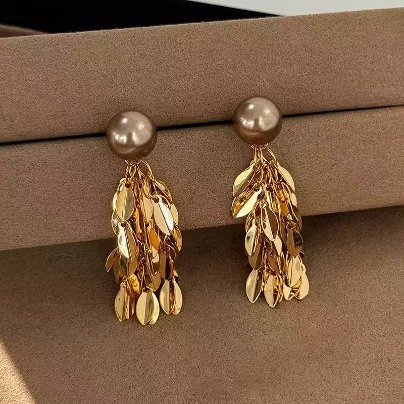 Sunlit Golden Tassel Pearls Earrings