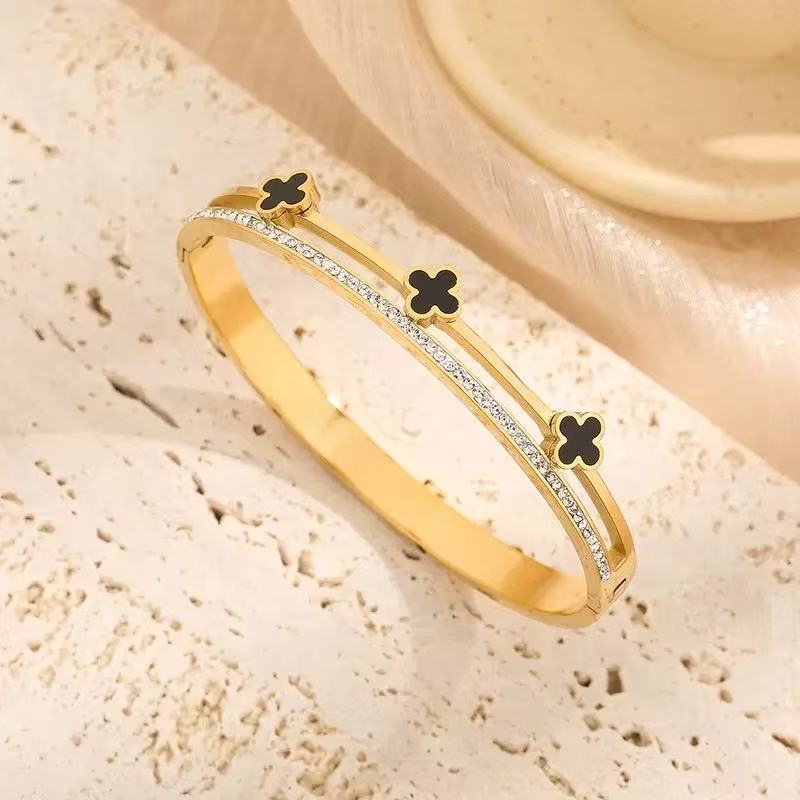Shadow Clover Bangle