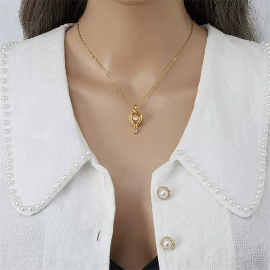 Gold Hot Air Balloon Necklace