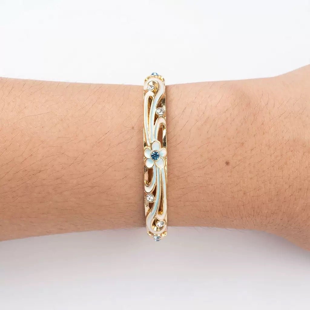 Openwork Floral Bangle