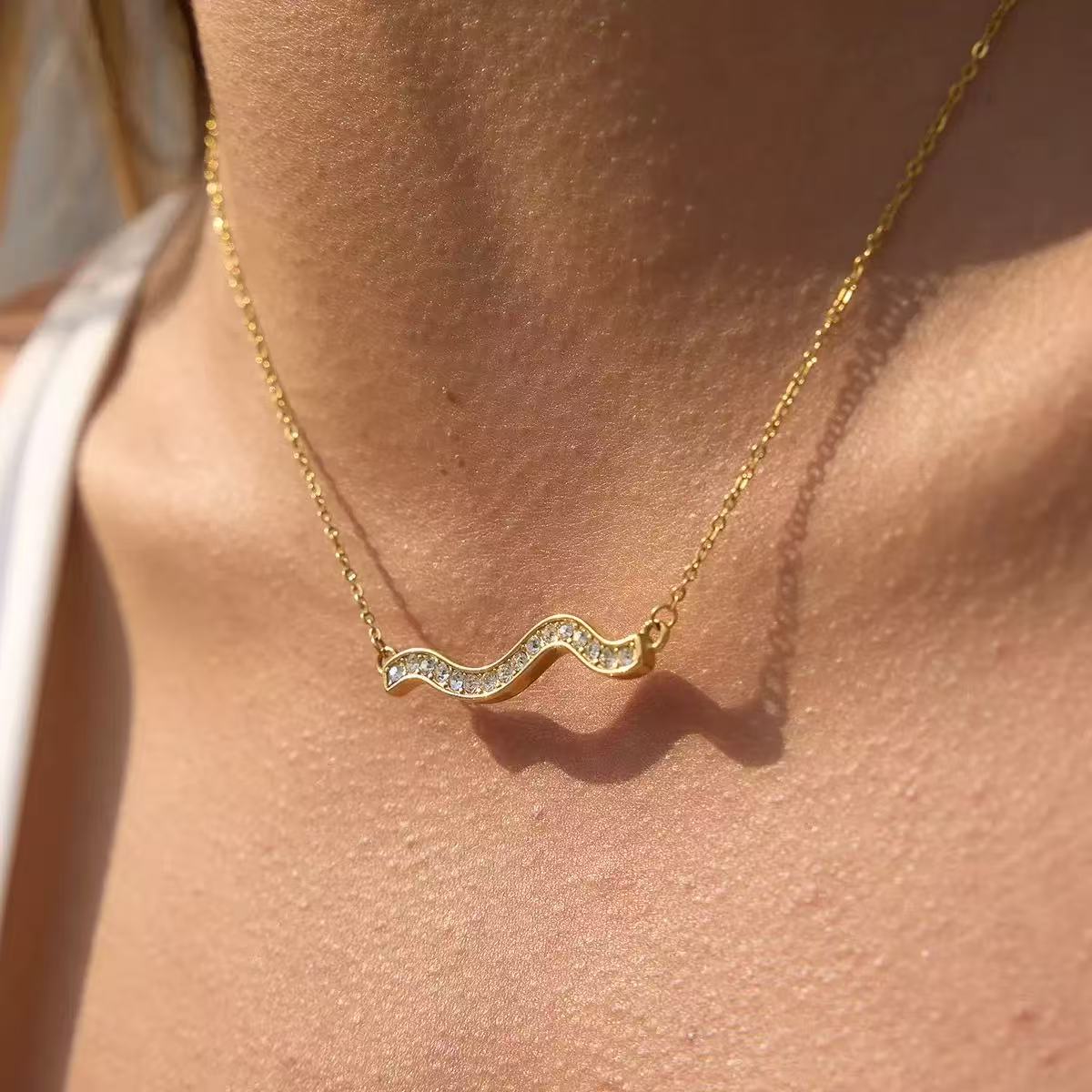 Water Wave Necklace