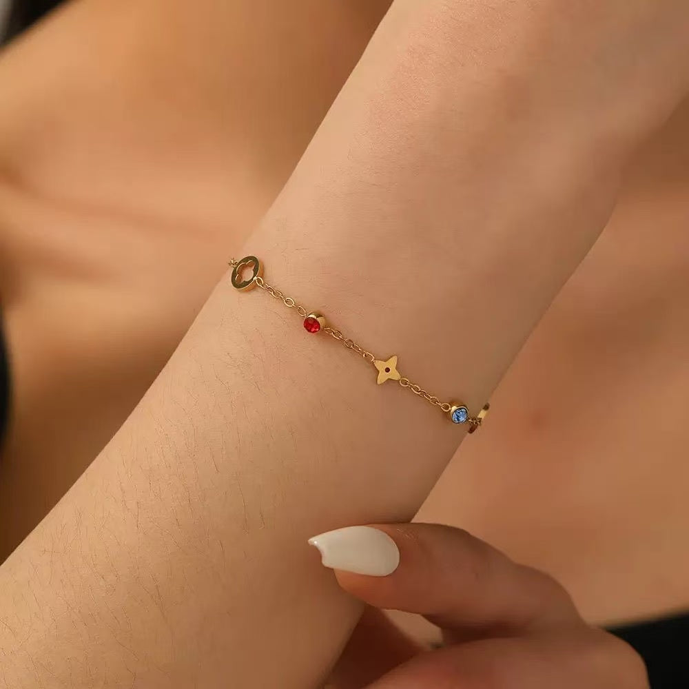 Color Beads Clove Bracelet
