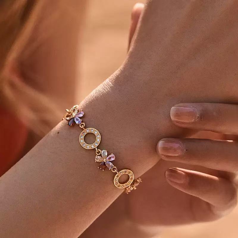 Flower Link Bracelet