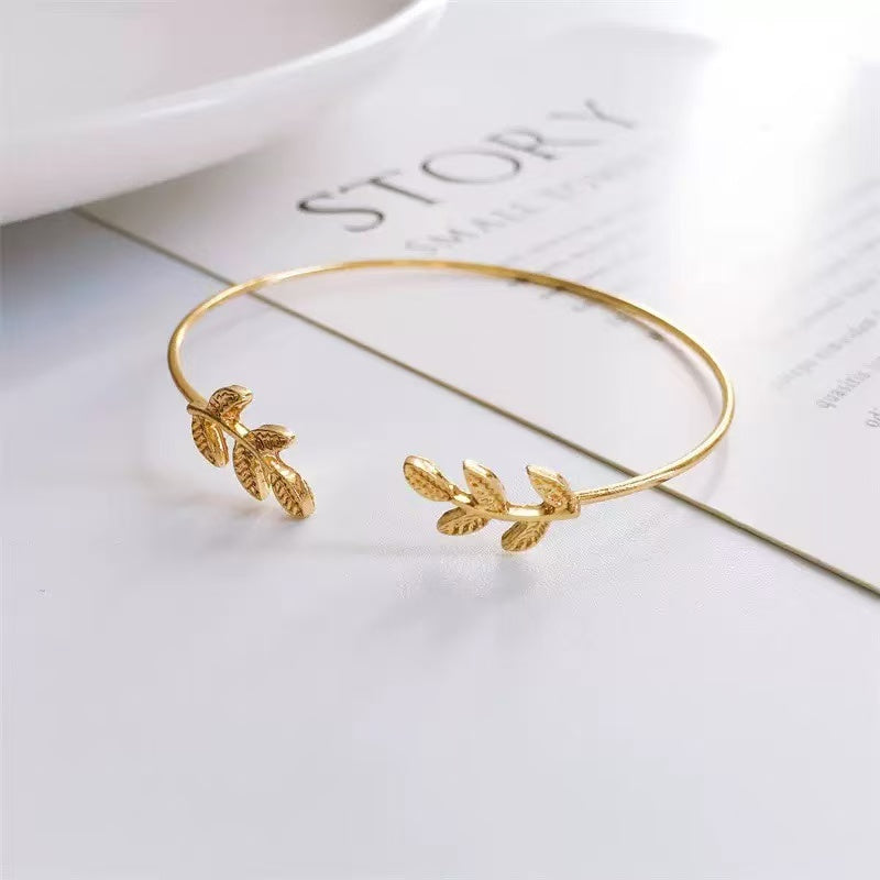 Gold Leaf Bracele