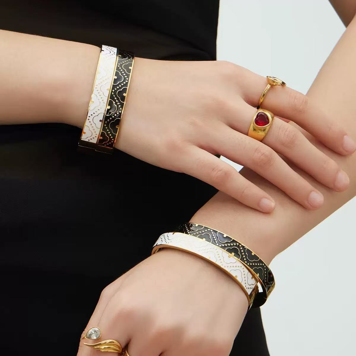 Cloud Enamel Bangle