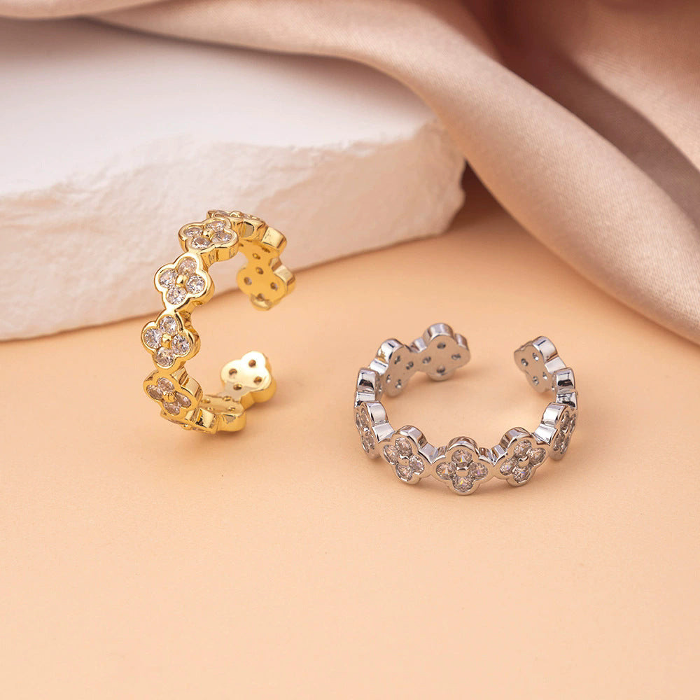 Clover Glow Ring