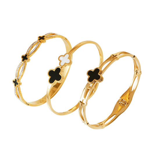 Eternal Clover Collection