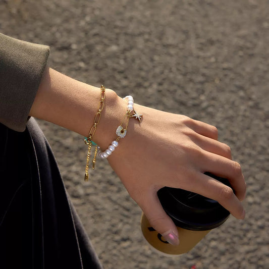 Peal Pin Bracelet