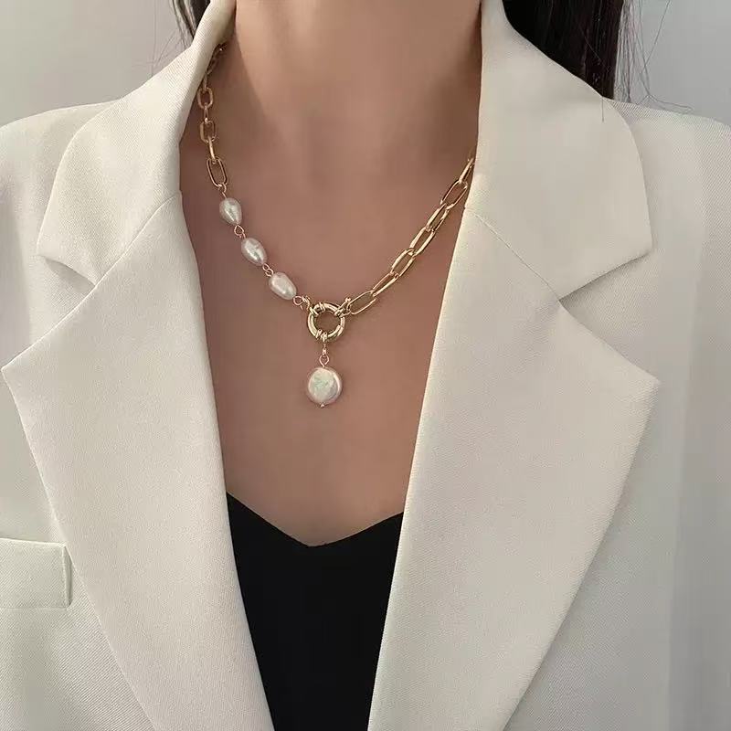Asymmetrical Freshwater Pearl Necklace