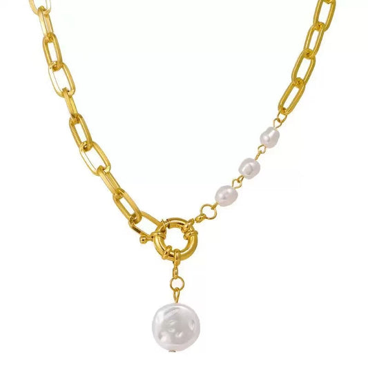 Asymmetrical Freshwater Pearl Necklace