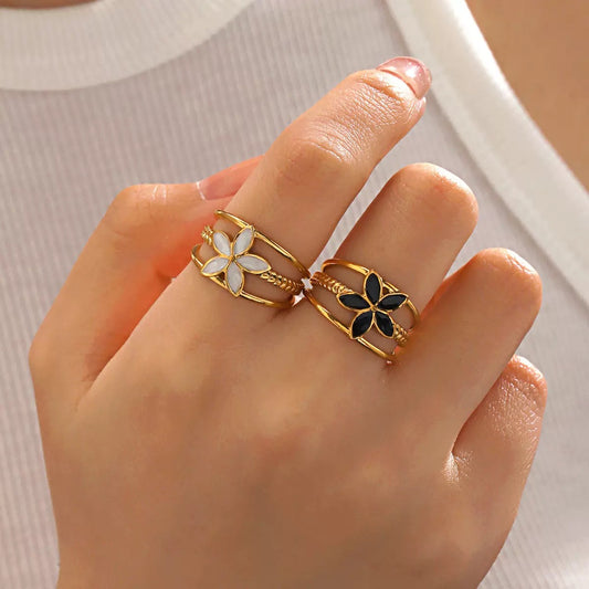 Serena Flower Ring