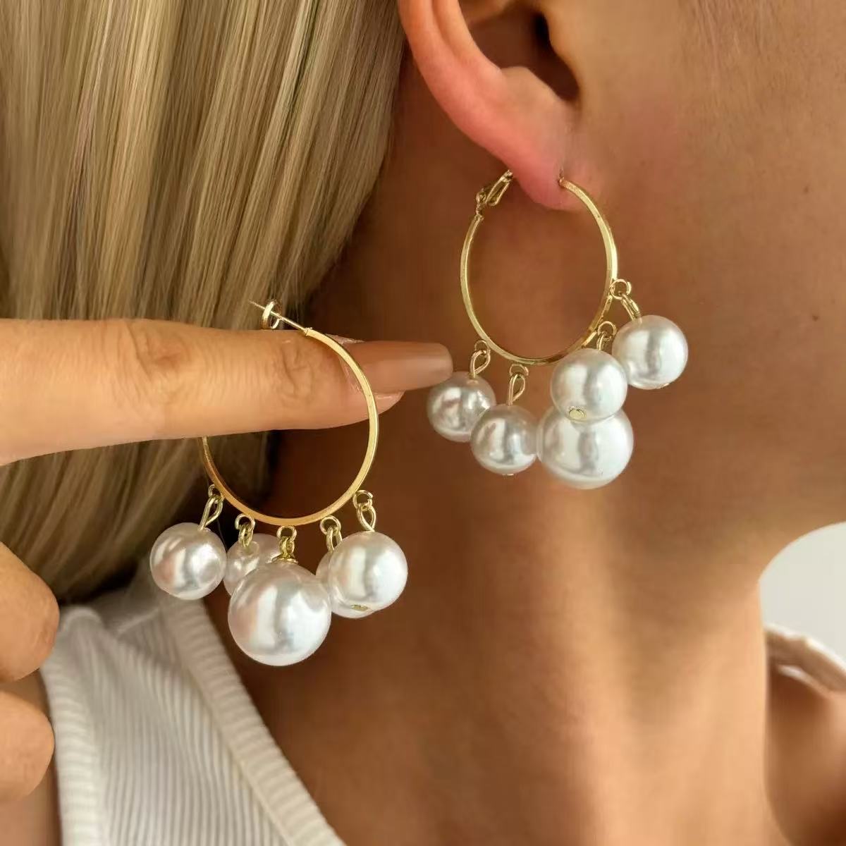 Peal Circle Earrings
