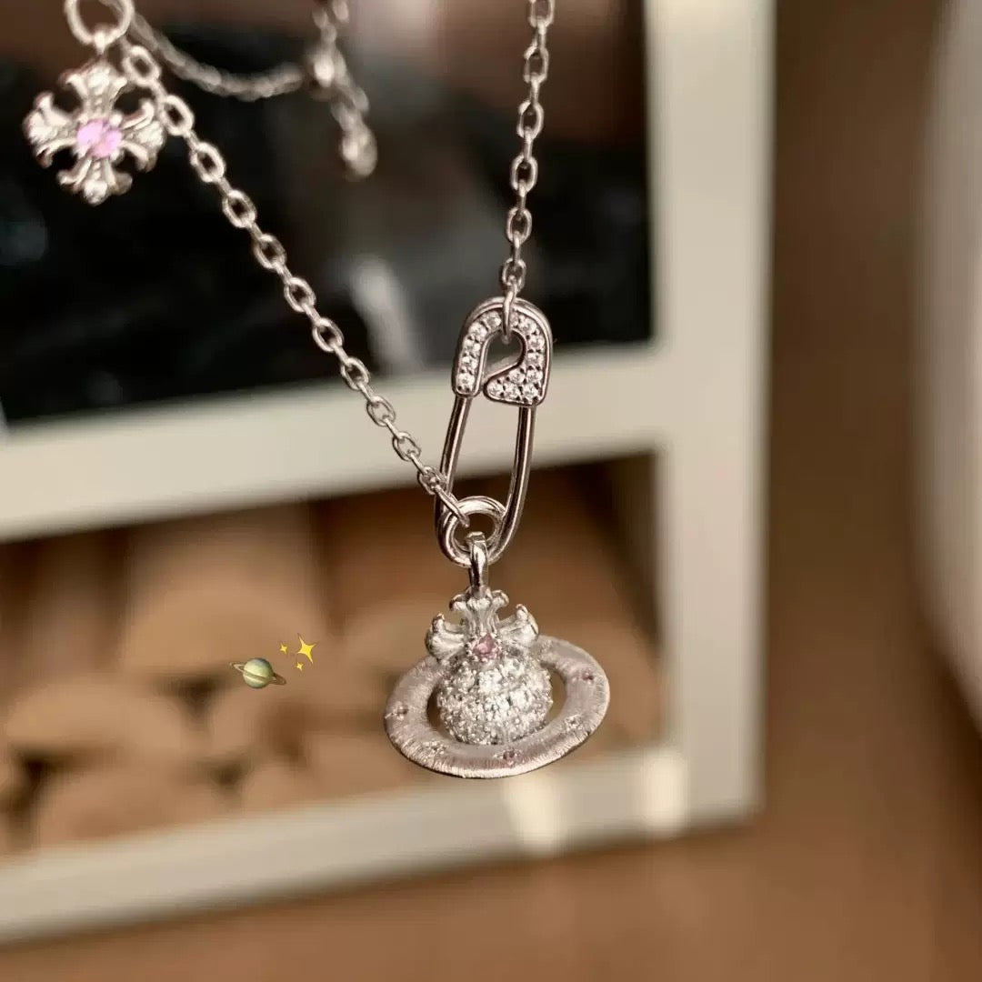 Irises Saturn Necklace
