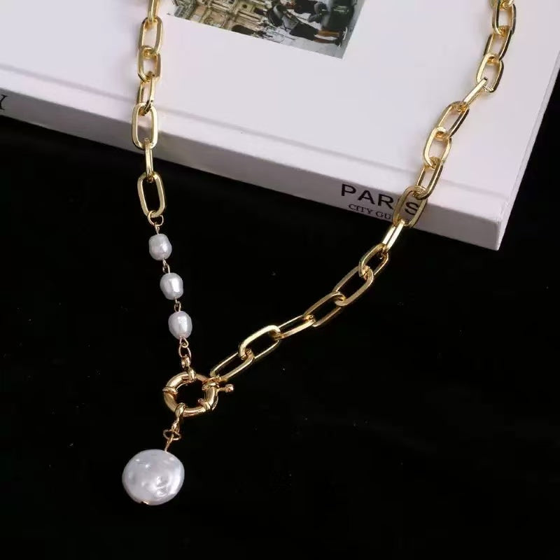 Asymmetrical Freshwater Pearl Necklace