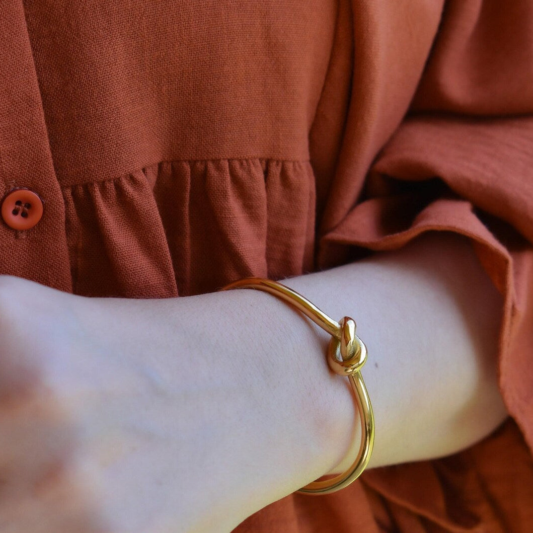 Tie the Knot Bracelet